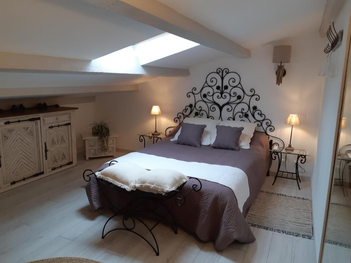 Les Chambres Manon - Piscine, Spa, Tennis Belcodene Bagian luar foto
